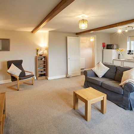 Cosy Cottage Emley Esterno foto