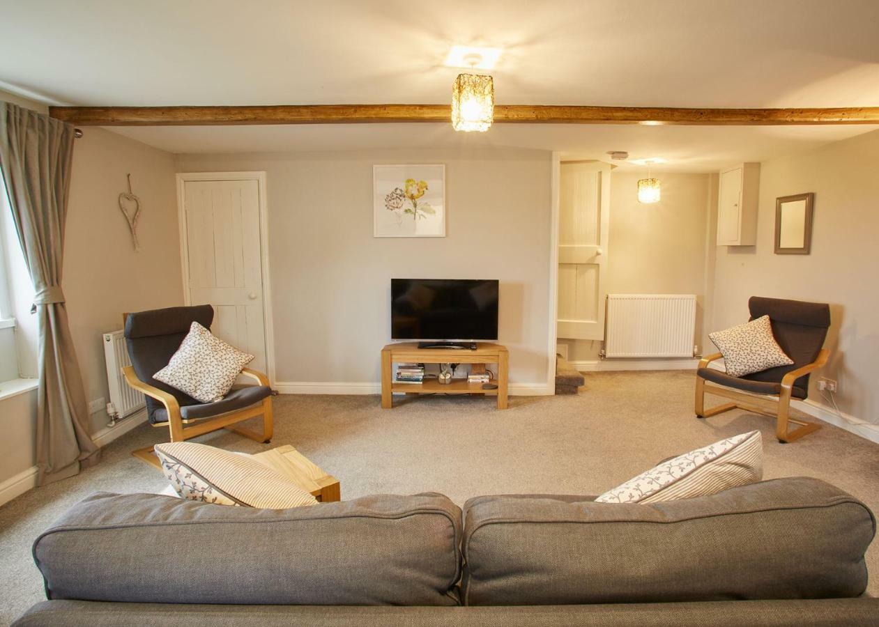 Cosy Cottage Emley Esterno foto